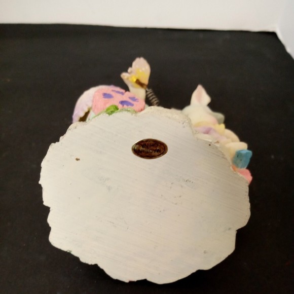 Ceramic Easter Bunnies on a moving tricycle Made in‎ China unmarked - Picture 5 of 12